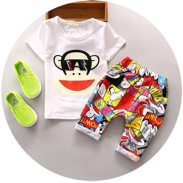 2016 New Summer baby sets boys clothes cotton o-neck shorts with character print children toolders clothing set suit A122-A159