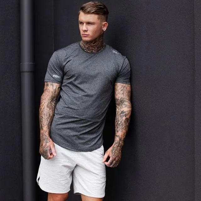 2018O-neck cottonT-shirt Stadium Stringer Man Body Engineers Bodybuilding And Fitness Crime Short Sleeve T-shirt Slim-type