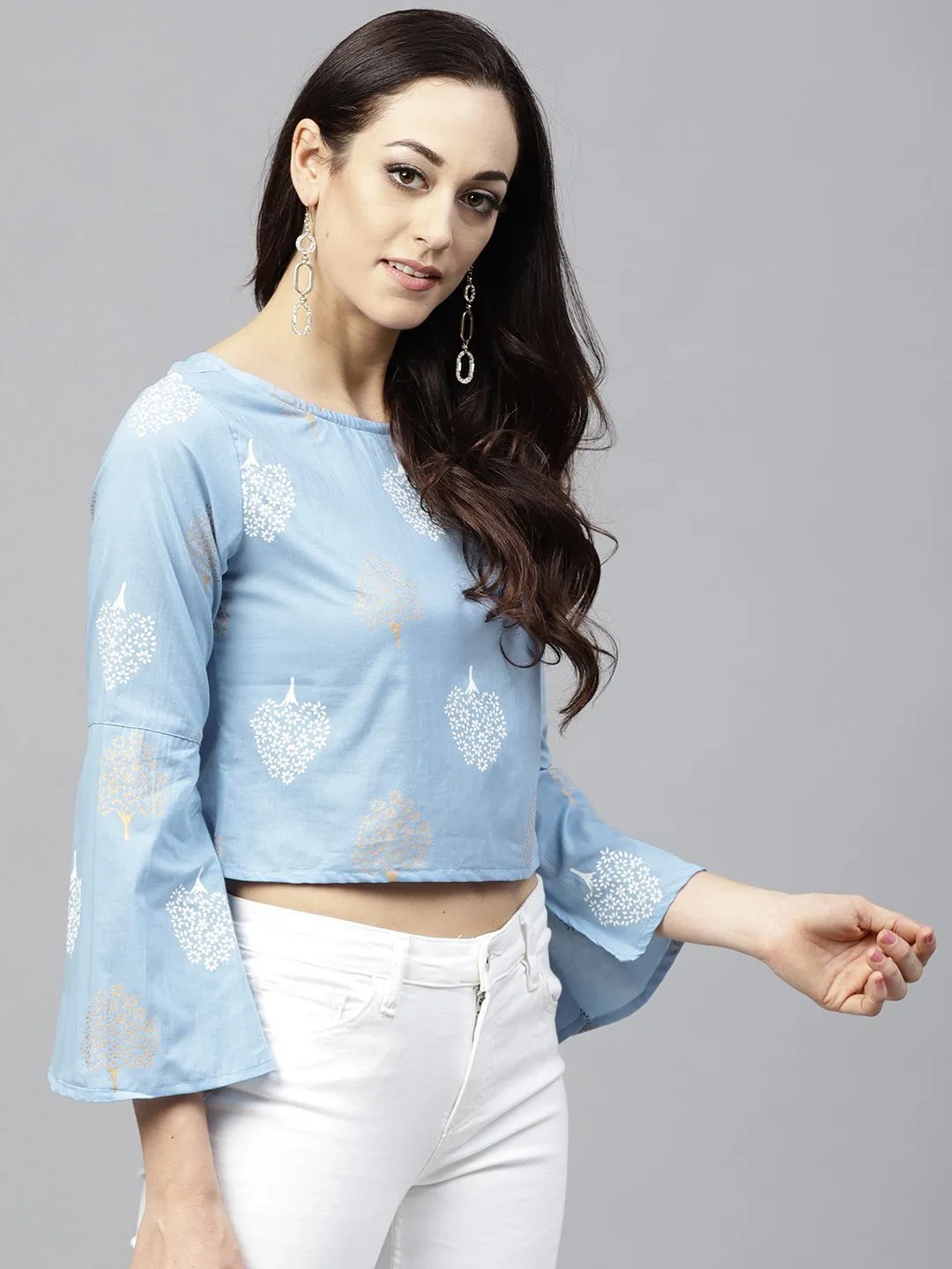 Blue Printed Crop Top With Round Neck And 3/4 Sleeves