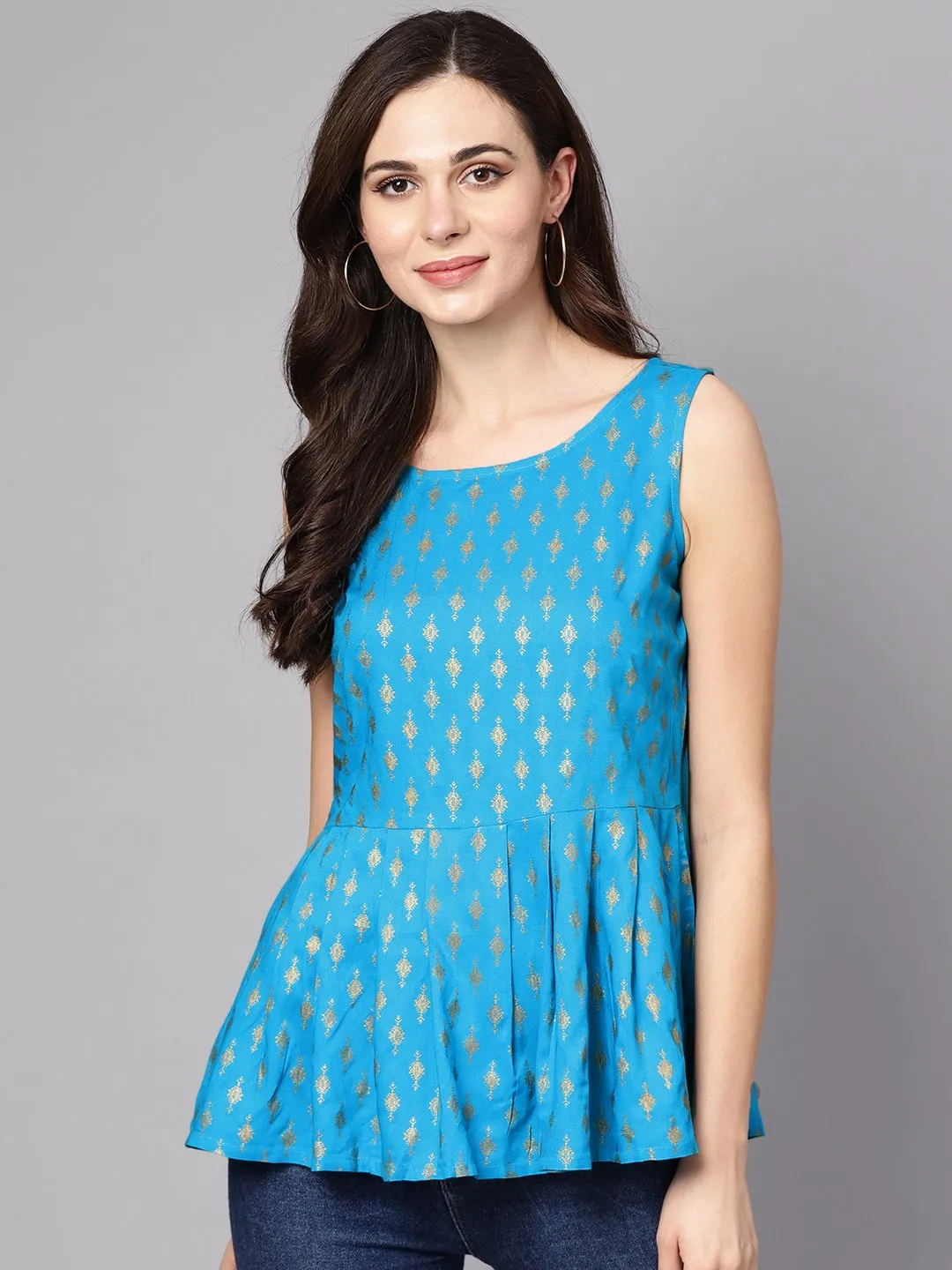 Light Blue Sleevless A-Line Rayon Crop Top