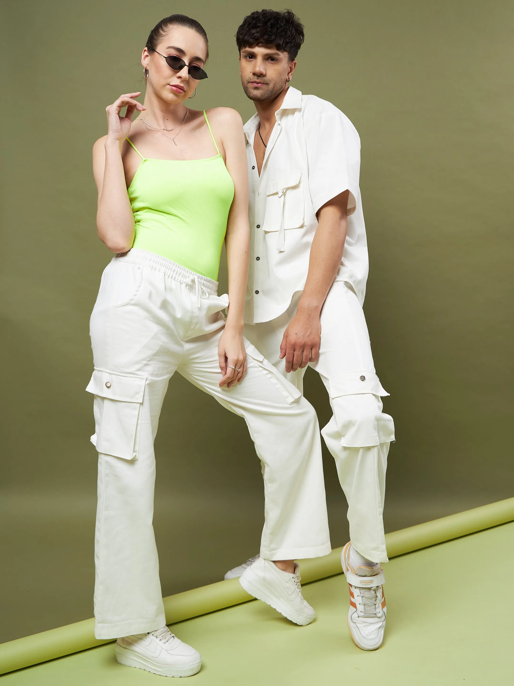 Men White Twill Cargo Pants