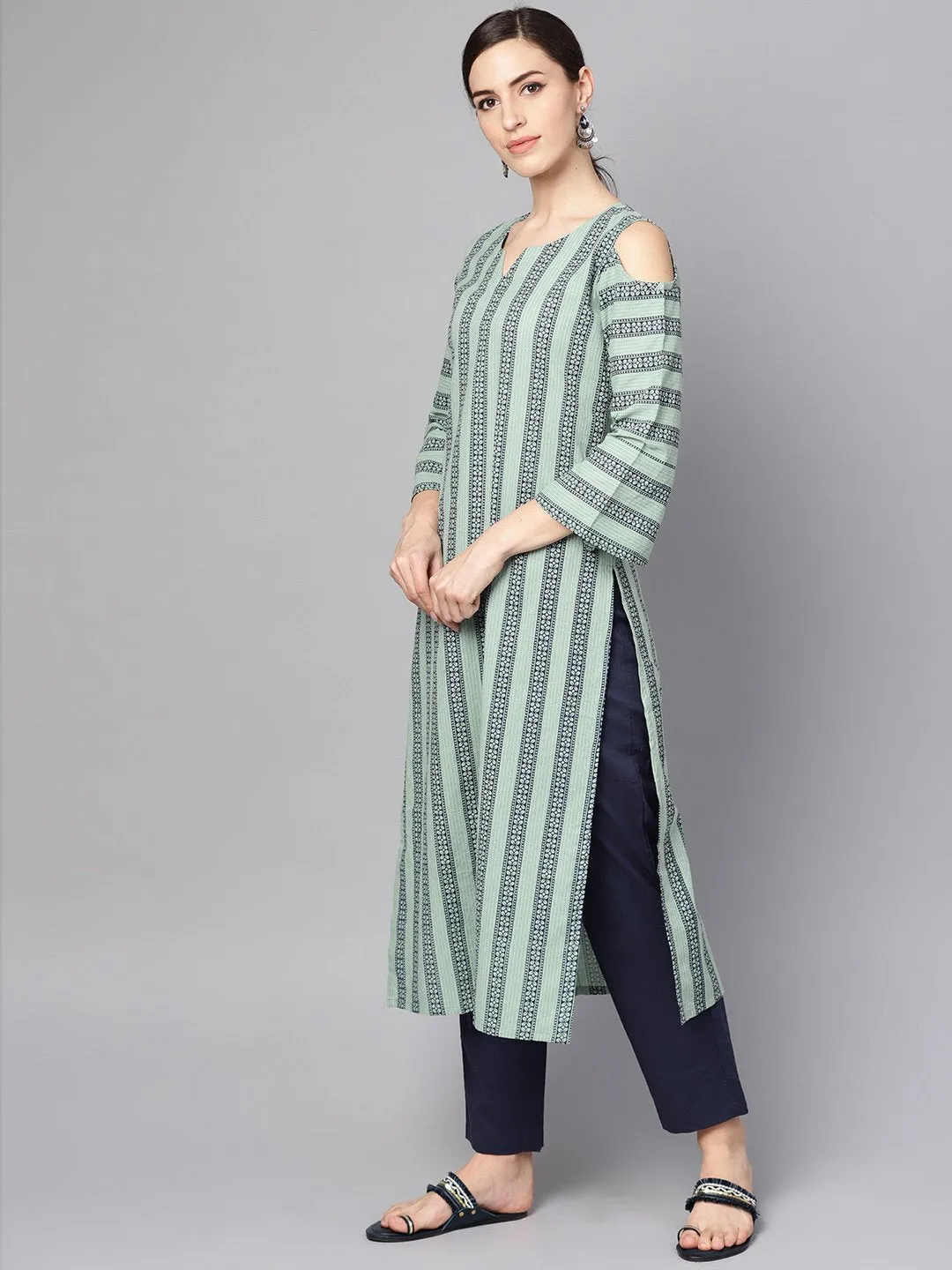 Pastel Green Printed Kurta Set With Solid Navy Blue Pants